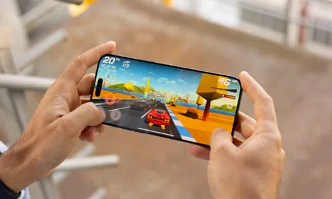iPhone 17 Pro Max: Lần đầu xuất hiện bản 2TB và camera Center Stage selfie đột phá