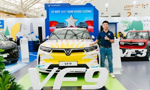 VinFast trở thành tâm điểm tại Tuần lễ Công nghiệp và Công nghệ Việt Nam 2025 với loạt xe điện hoành tráng