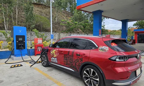 Chủ xe VF 8 sau hành trình gần 79.000 km: “Xe điện Việt đã thay đổi cuộc sống và thói quen di chuyển của tôi”