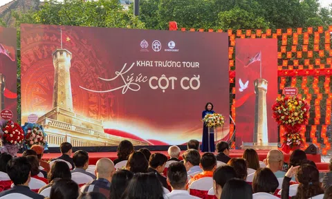 Ấn tượng tour trải nghiệm "Ký ức Cột cờ"
