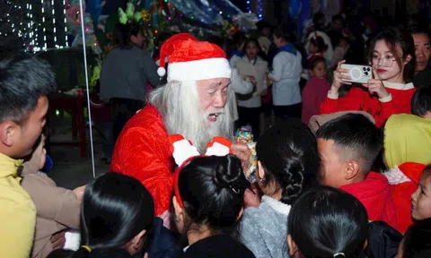 Khi lễ Noel trở thành nhịp cầu kết nối cộng đồng và toàn cầu hóa văn hóa