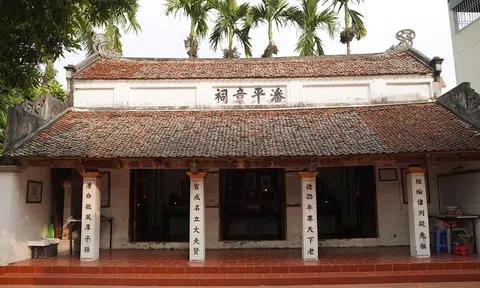 Về làng Thuỵ Khuê thăm nhà thờ Phan Huy Chú