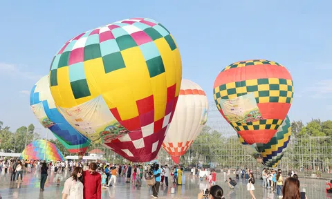 Đồng Tháp: Festival Hoa - kiểng Sa Đéc lần thứ II để lại nhiều ấn tượng tốt đẹp