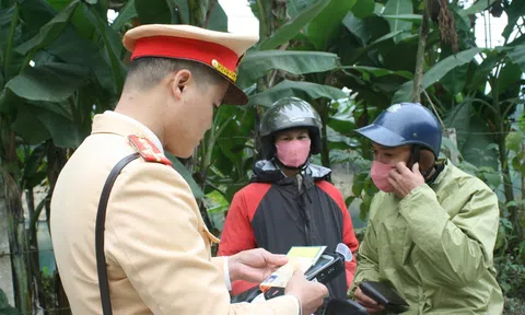 Tuyên Quang: Tổ CSGT Nà Hang – Lâm Bình bảo đảm  trật tự ATGT dịp Tết và lễ hội xuân