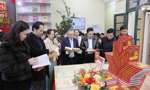 Bắc Ninh: Trưng bày sách, báo mừng Đảng – mừng Xuân Bính Ngọ 2026