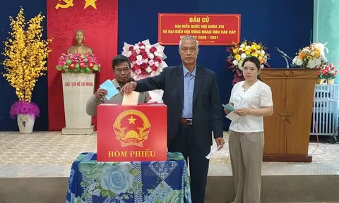 Từ biên giới đến hải đảo Quảng Ngãi: Ngày hội bầu cử lan tỏa niềm tin của cử tri