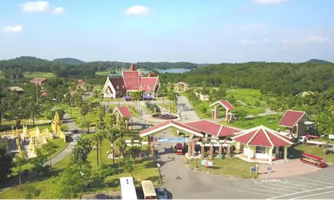 Đầu tư quy mô lớn nhưng hoạt động còn trầm lắng: Thực tế tại Làng Văn hóa - Du lịch các dân tộc Việt Nam