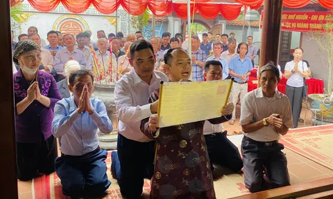 Hà Nội: Lễ giỗ Tổ họ Hoàng - Tưởng nhớ tiền nhân, phát huy truyền thống vẻ vang của dòng tộc