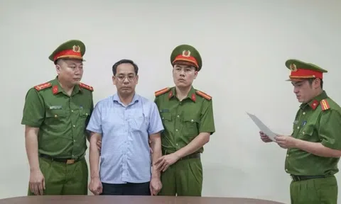 Phú Thọ: Khởi tố, bắt tạm giam Giám đốc, hiệu trưởng và kế toán ăn chặn tiền trợ cấp của người yếu thế