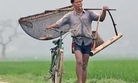 Quẳng gánh lo đi (thơ)