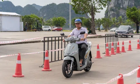 Từ học sinh đến người chạy dịch vụ, xe máy điện VinFast ngày càng phủ kín nhu cầu người dùng