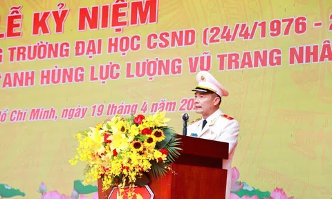 Trường Đại học Cảnh sát nhân dân đón nhận danh hiệu Anh hùng Lực lượng vũ trang nhân dân