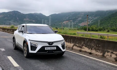 VinFast VF 7: Đi phượt tự tin, dùng hằng ngày càng đáng tiền