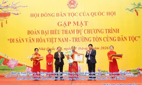 NGƯT – Lương Y Thân Thị Diệp Nga: Tận tâm với giáo dục và Y học cổ truyền