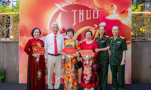 “Thuở À Ơi”: Mini Showcase hát ru lay động trái tim đa thế hệ