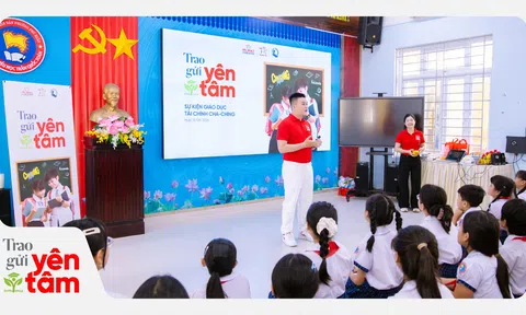 Hành trình Cha-Ching cập bến Cố đô Huế: Prudential gieo mầm "văn hóa tài chính" cho thế hệ tương lai xứ Huế