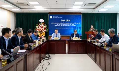 Khơi dậy sức mạnh trí thức để kiến tạo mô hình tăng trưởng mới
