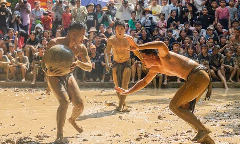 Bắc Ninh: Về với hội Vật Cầu nước làng Vân - nguyên vẹn hồn quê Kinh Bắc
