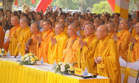 Hưng Yên: Giáo hội Phật giáo Việt Nam tỉnh trang nghiêm cử hành Đại lễ Phật đản Phật lịch 2570