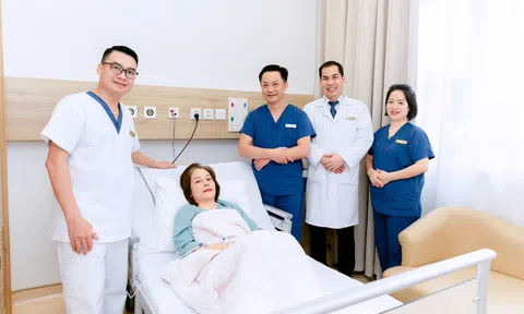 Quảng Ninh: Vinmec Hạ Long cứu nữ bệnh nhân 45 tuổi thoát nguy cơ thủng đại tràng do polyp tái phát phức tạp