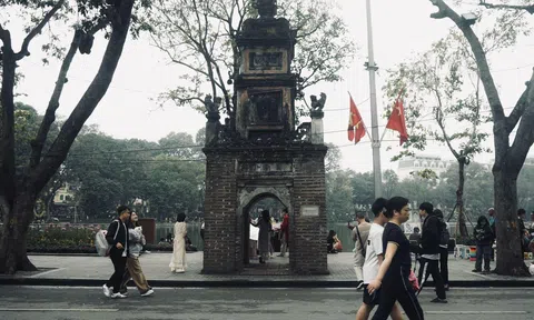 Hà Nội: Hồ Gươm - bản hòa ca cổ kính và hiện đại