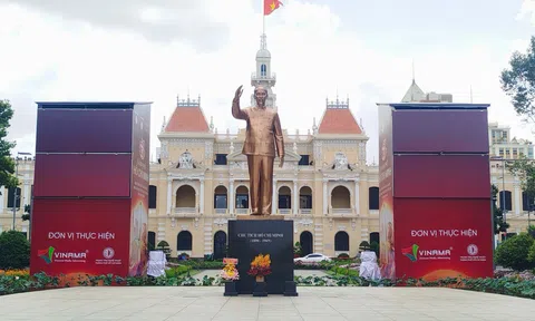 TP.HCM: Trung tâm thành phố rực rỡ, gấp rút hoàn thiện những hạng mục cuối cùng