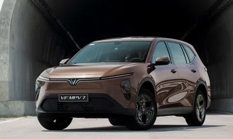 Gần 3 năm sạc 0 đồng, bảo dưỡng chỉ vài trăm nghìn đồng: Chủ xe đánh giá VF MPV 7 là khoản đầu tư vừa mua đã lời