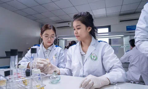 Học Công nghệ Thẩm mỹ: Từ kỹ thuật làm đẹp đến tư duy khởi nghiệp thương hiệu