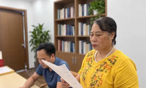 Hội đồng khoa học Viện Nghiên cứu Văn hóa và Phát triển góp ý hoàn thiện đề tài về dấu tích mộ Nữ sĩ Hồ Xuân Hương