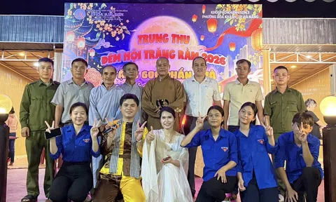 TP Đà Nẵng: Chùa Kim Sơn trao hàng trăm phần quà cho thiếu nhi
