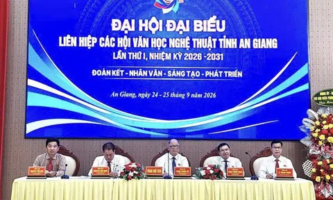 An Giang: Nhà biên kịch Phan Thanh Vũ giữ chức Chủ tịch Liên hiệp các Hội Văn học Nghệ thuật tỉnh