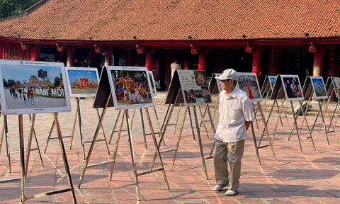 Những dấu ấn Hà Nội qua triển lãm ảnh 'Hà Nội trong tôi'