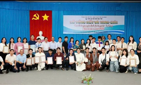 Kỳ vọng những cây bút trẻ ở An Giang