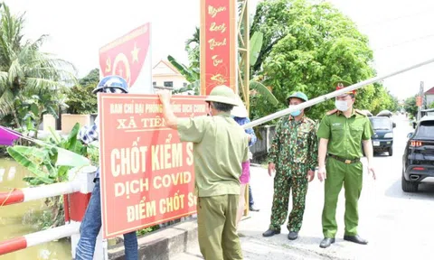 Phê bình GĐ Sở Y tế, điều chuyển ngay cán bộ không đáp ứng yêu cầu chống dịch