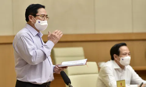 Thủ tướng Phạm Minh Chính: Phải tổng tiến công toàn lực, mạnh mẽ hơn, hiệu quả hơn để dập dịch