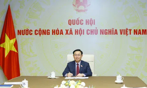 LB Nga đang xem xét chuyển giao công nghệ sản xuất vaccine Sputnik V tại Việt Nam