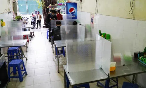 Hà Nội mở cửa trở lại dịch vụ cắt tóc, gội đầu, quán ăn trong nhà từ 0h ngày 22/6