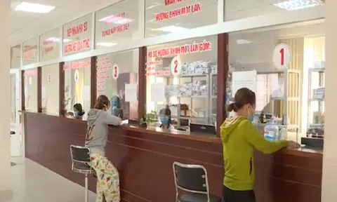 Cần đánh giá tác động và có lộ trình với đề xuất giảm 50% mức hưởng nếu rút BHXH một lần