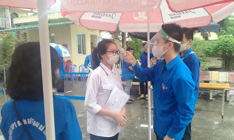 Tạo điều kiện thuận lợi cho thí sinh phải chuyển hội đồng thi, thi đợt 2