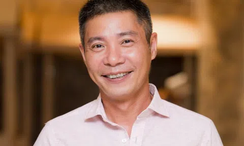 NSND Công Lý bị ngã phải nhập viện khẩn, không phải đột quỵ do rượu bia