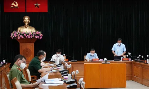 Từ ngày mai (26/7), người dân TP.HCM không được ra đường sau 18h đến 6h hôm sau