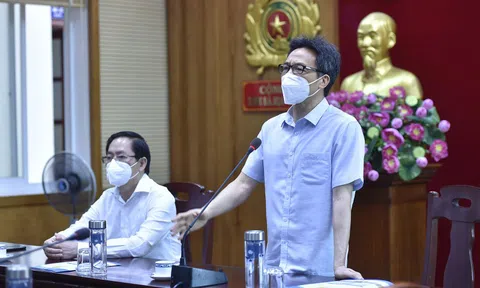 Giãn cách xã hội ‘muốn nghiêm phải nghiêm ngay từ đầu’