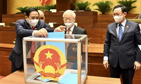 Quốc hội thông qua các nghị quyết về phê chuẩn việc bổ nhiệm các thành viên Chính phủ