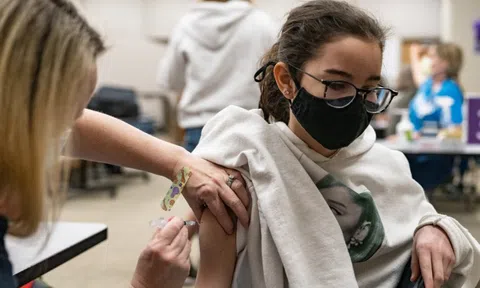 Covid-19: Đã tiêm vaccine vẫn có thể nhiễm và làm lây lan bệnh