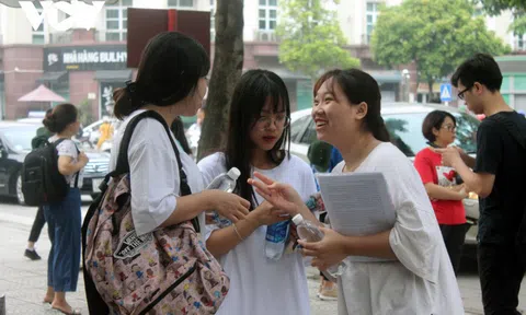 Điểm chuẩn các trường "top" khối ngành kinh tế sẽ biến động thế nào?