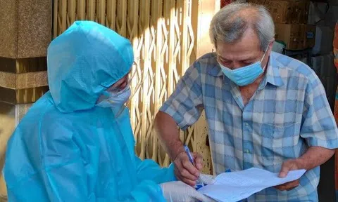 Liều vaccine thiết thực giúp người dân vơi nỗi lo, thêm nụ cười và niềm tin chiến thắng