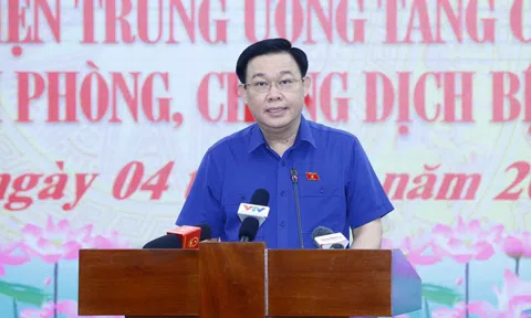 Các y, bác sĩ đã đặt lợi ích quốc gia lên trên hết