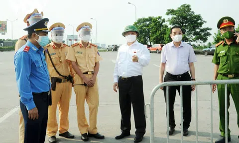 Bí thư Hà Nội: Nhân rộng mô hình tự quản "vùng xanh" để sớm đẩy lùi dịch Covid-19