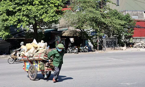 Bắc Bộ - Trung Bộ nắng nóng gay gắt, Tây Nguyên - Nam Bộ mưa dông rải rác