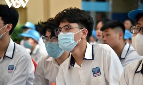 Bộ GD-ĐT đề nghị địa phương tiếp nhận học sinh từ vùng dịch về quê học tập